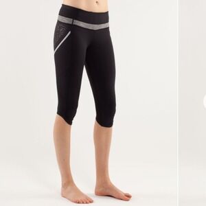 Lululemon Run A Marathon Capri‎ Crop Leggings Athleisure Sporty Training Running